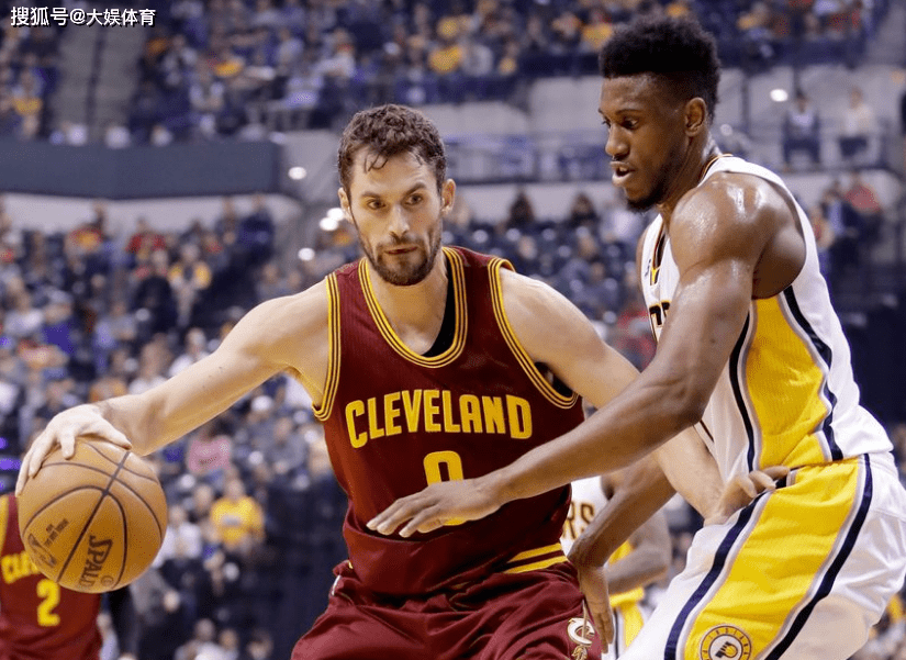 九游娱乐官方-包含冲刺阶段突围战来临，犹他爵士围绕法国杯刷新队史纪录，引发热议，球队文化再被提及的词条