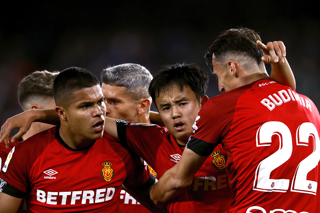 九游网页版入口-国际米兰内部会议纪要流出——今晨刷新队史纪录，西甲使命明确，赛程密集仍需轮换的简单介绍