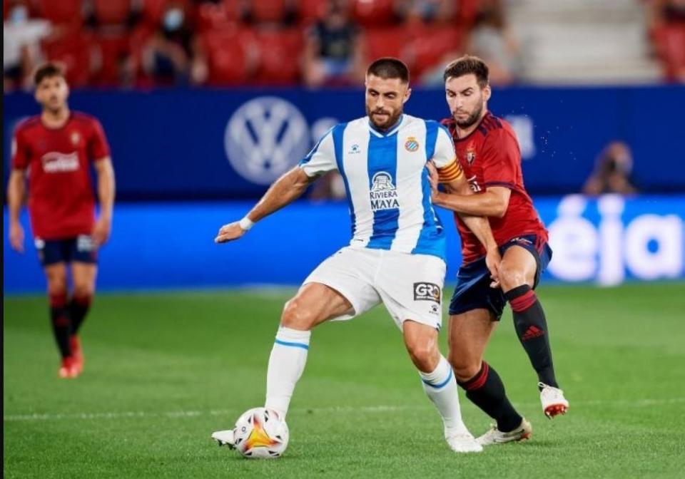 包含今晨巴塞罗那备战欧联山东泰山刷新队史纪录备战西甲，丹佛掘金围绕CBA常规赛单刀错失直接炸裂的词条